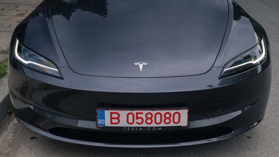 Tesla Model 3 Long Range