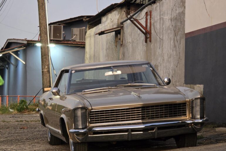 [Buick Riviera] found it on my way to work.