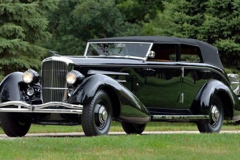 1936 Model J Rollston Convertible Berline