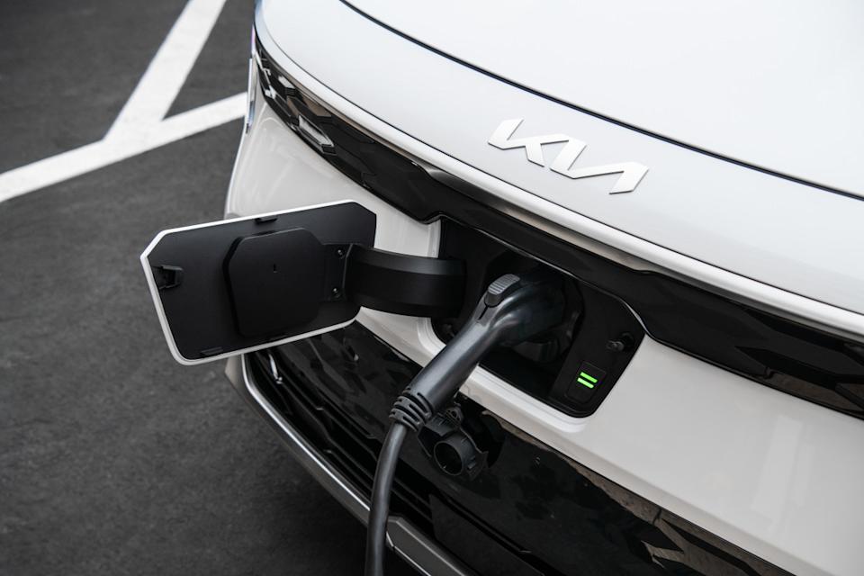 Kia Niro EV charging portKia