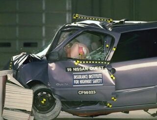 Mercury Villager/Nissan Quest IIHS crash test