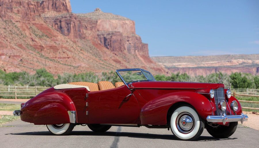 1939 Packard 1703 super eight [1920 x 1080]