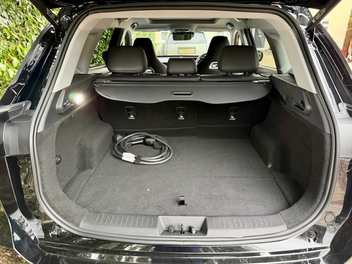 The Chery Tiggo 7's boot has 565 litres of space, rising to 1,396 litres with the rear seats folded (Steve Fowler)