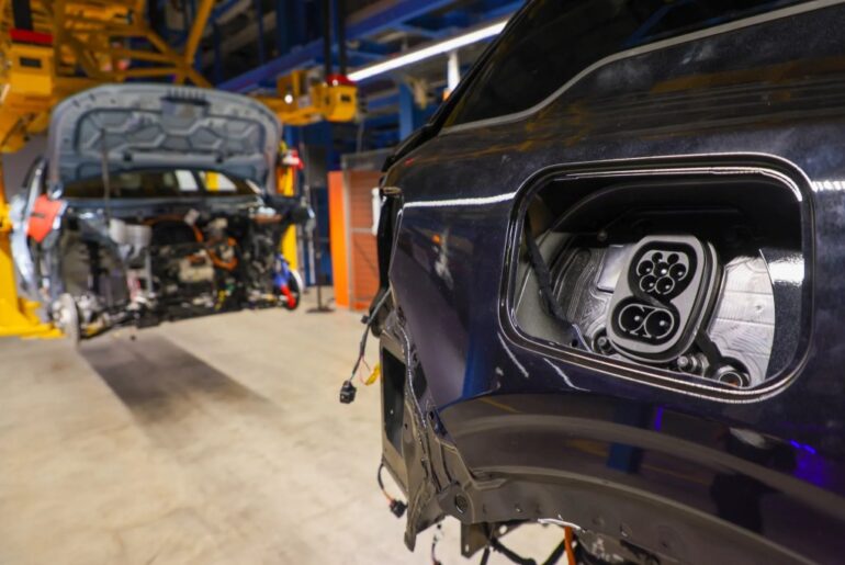 Ford looks to hit $30,000 EV price target by shrinking battery – The Mercury News