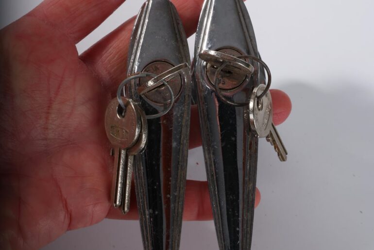 Could anyone tell me what car these handles are from?