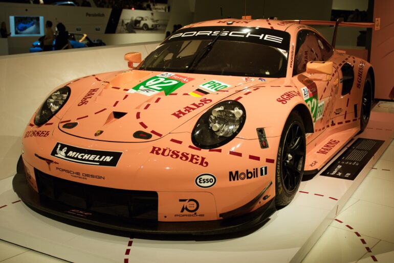 Porsche 911 RSR Pink Pig [4000 x 6000]