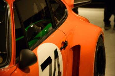 Porsche 911 Carrera RSR 3.0 [4000 x 6000]