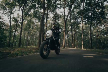 3D render of Yatri electric motorcycle developed using the 3DEXPERIENCE platform by Dassault Systèmes.