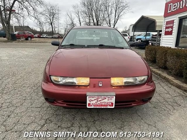 Vehicles with their headlights strangely close together - what do we think?