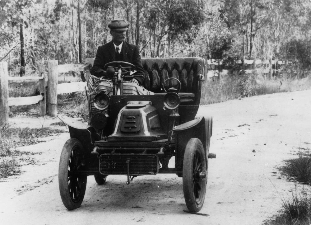 A De Dion-Bouton automobile pictured in 1905.