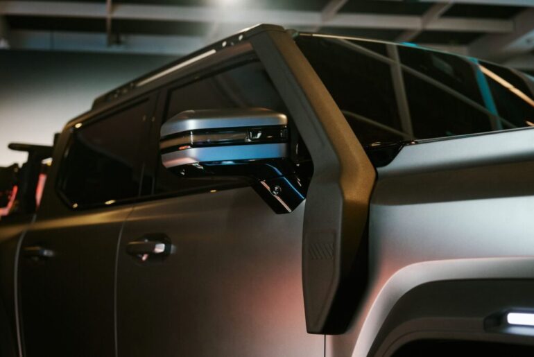 The Ute That Could Nerf the Ford Ranger Costs $15,000 Less and Tows the Same