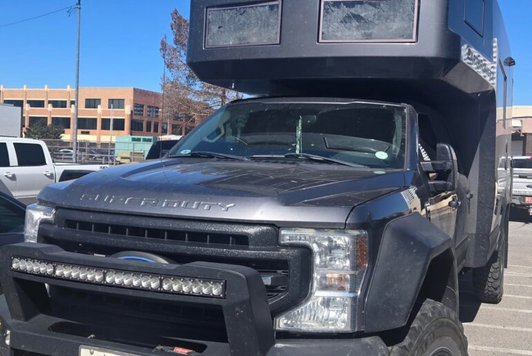 [Earthroamer LTI] at the courthouse yesterday