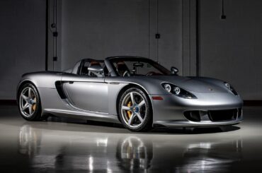 2005 Porsche Carrera GT [1638x2048]