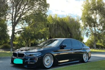 Bags and wheels are finally on