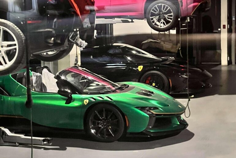 Crazy [Maserati Levante] spotted in the Ferrari service