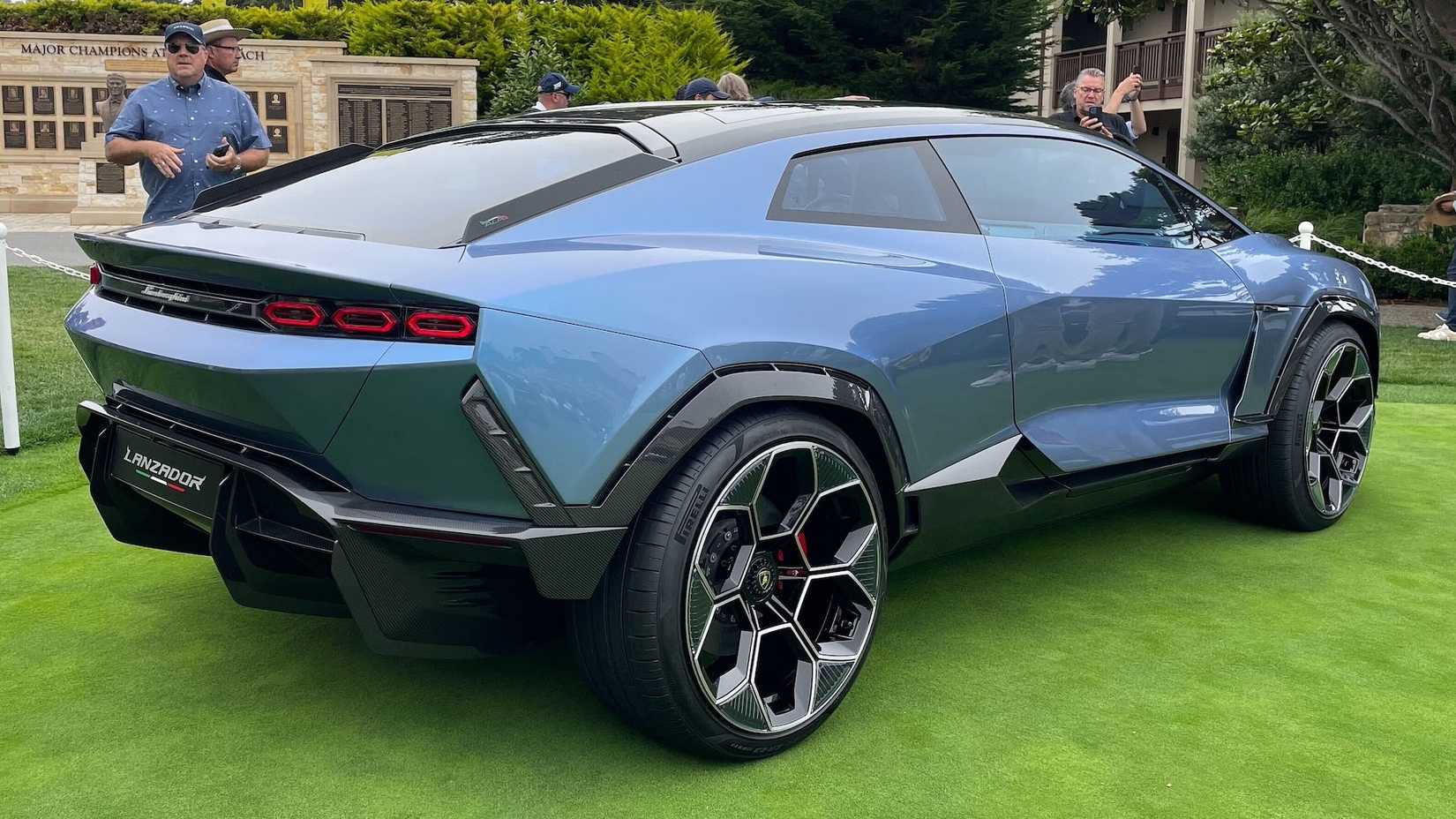 Lamborghini Lanzador 1-1