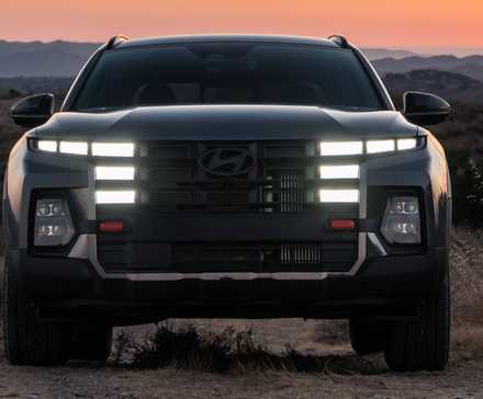 2025 Hyundai Santa Cruz Gray Front View