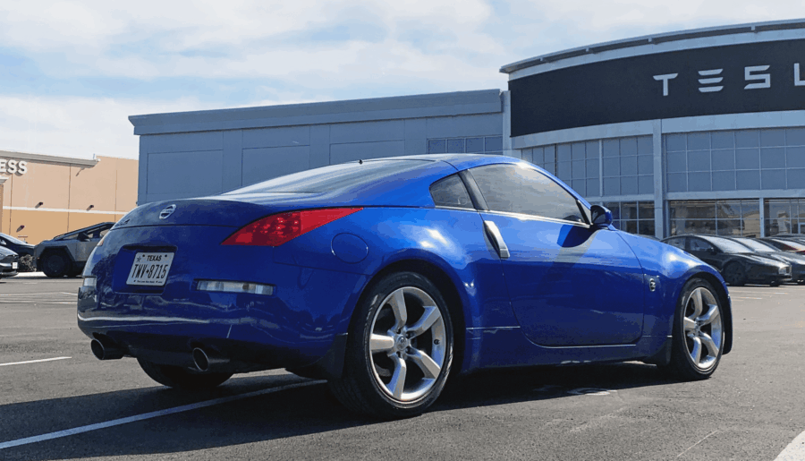 2007 Nissan 350Z [2314 × 1735]