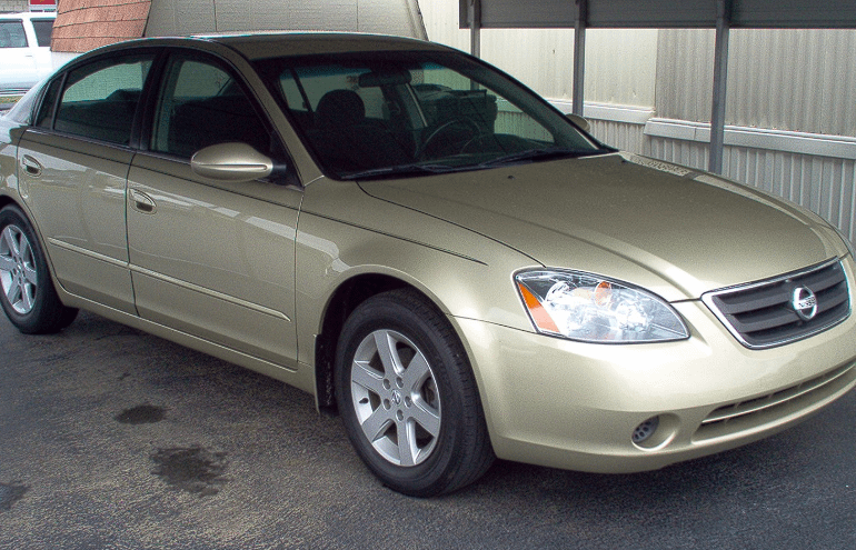 2002 - 2005 Nissan Altima, the official car off....