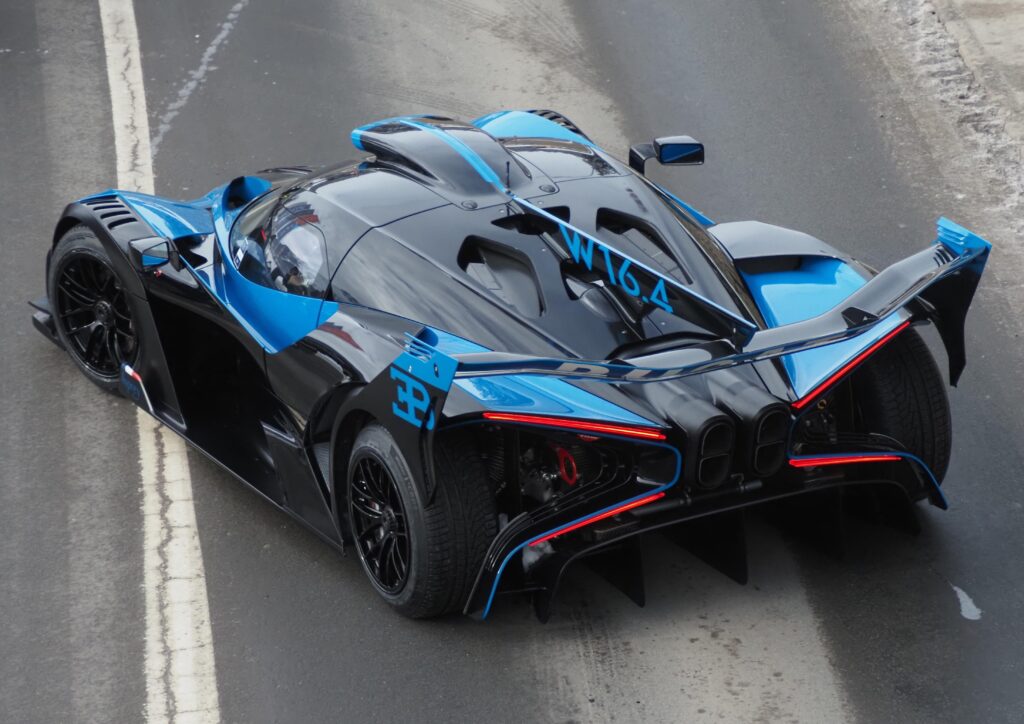 Bugatti Bolide [4400x3111]