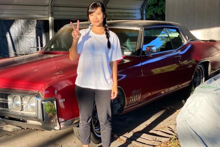 Does anyone know what model/year this is?