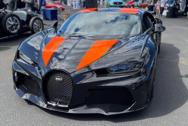 [Bugatti Chiron super sport 300+]