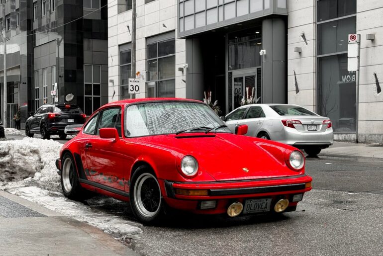 Winter beater [Porsche, 911 Carrera] in Toronto