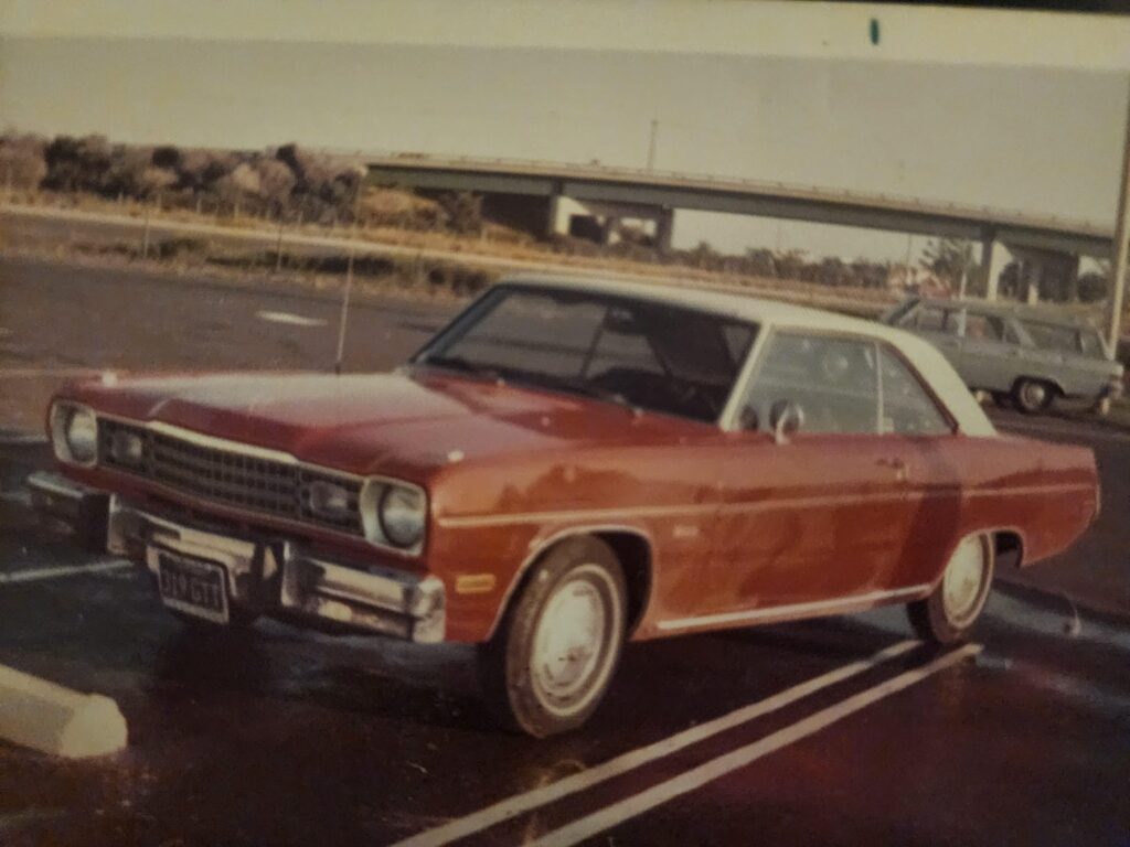 Help identifying this car