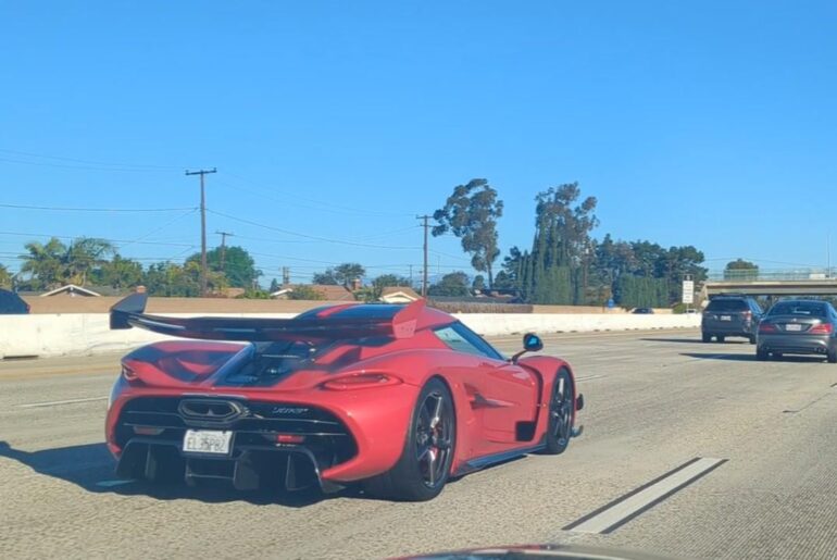 [Koenigsegg Jesko] spotted in SoCal this morning!