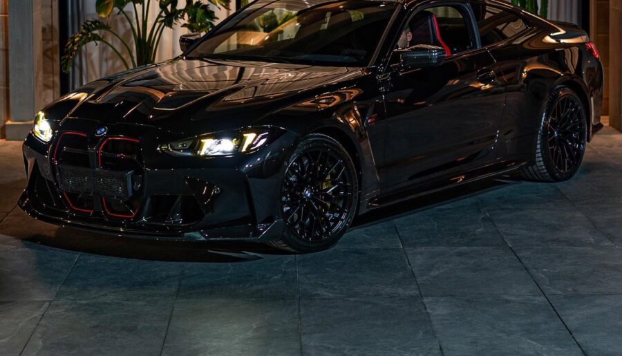 BMW M4 CS [1440×1920]