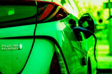 'Most Comprehensive Study of Its Kind' Says Plug-in Hybrids Use Three Times More Fuel Than Claimed