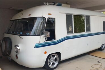 1968 UltraVan class A motorhome