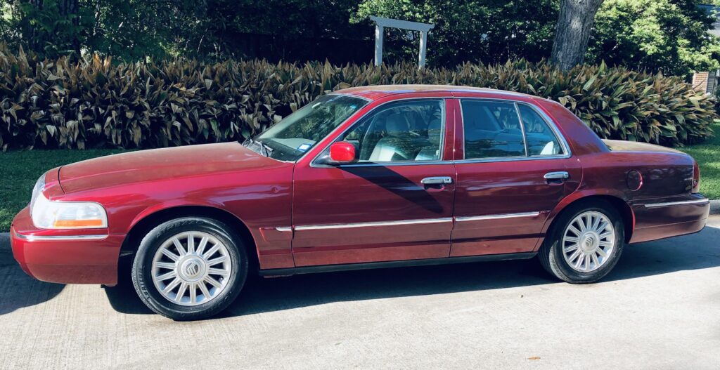 03 Mercury Grand Marquis (in the process of restoration)