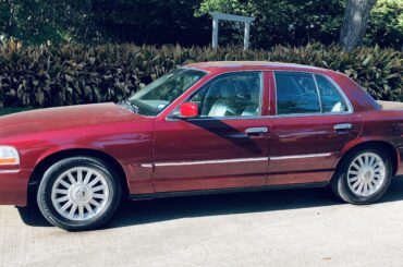 03 Mercury Grand Marquis (in the process of restoration)