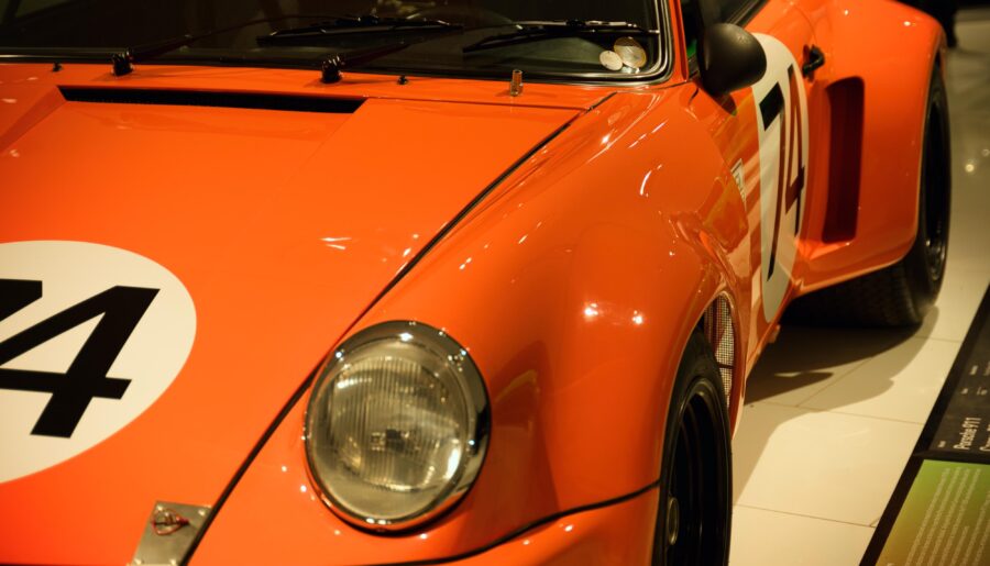 Porsche 911 Carrera RSR 3.0 [4000 x 6000]