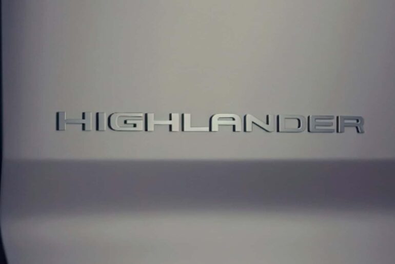 The Toyota Highlander Just Went Electric