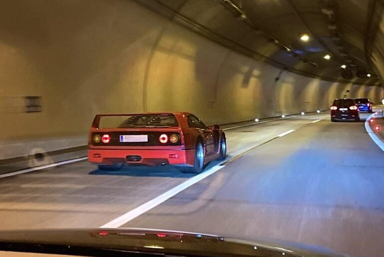 My most insane Spot - [Ferrari F40] in the tunnel (pure Ear-Orgasm)