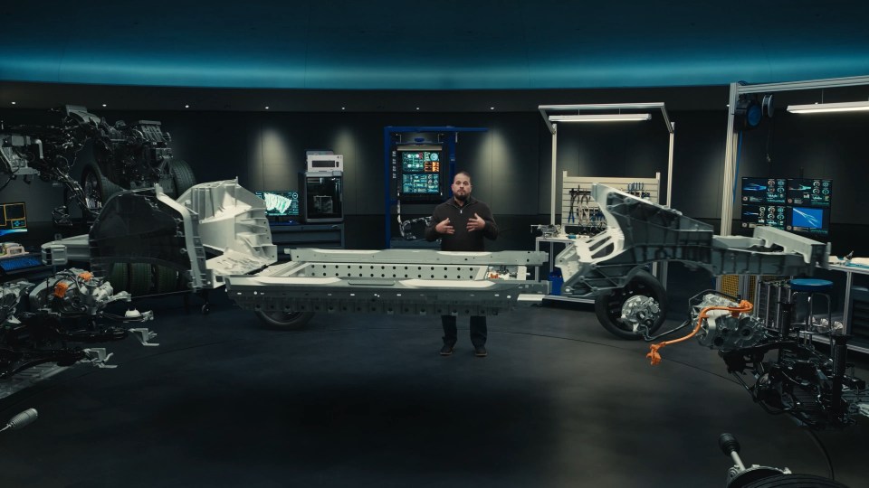 Ford's Universal Electric Vehicle chassis