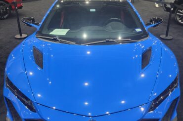 The Acura NSX (from the Houston Auto Show). Some may deny it, but I personally love it! 🇯🇵