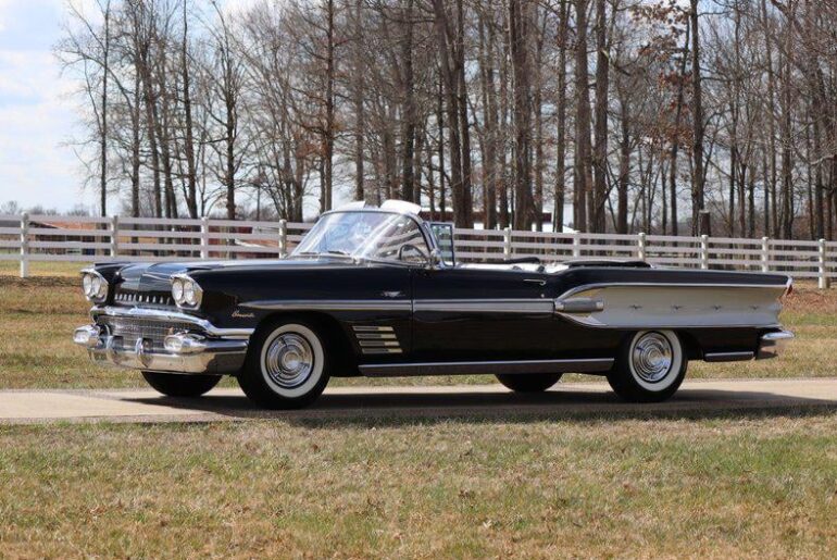 1958 Pontiac Bonneville Convertible. 370ci 255hp.  Opt Fuel Injection -300hp.