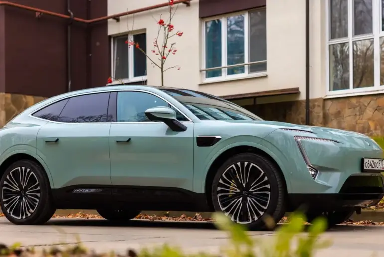 Winter driving tips for rear-wheel-drive electric vehicles