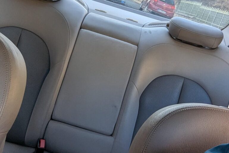 [unknown] want to know what model of Ferrari that is. My (bad) drawing is what the back of the car looks like, couldn't get a pic.