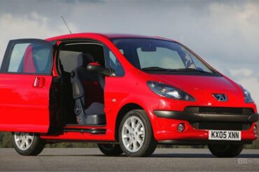 Peugeot 1007: An unusually spacious hatchback that paid a heavy price for its complexity