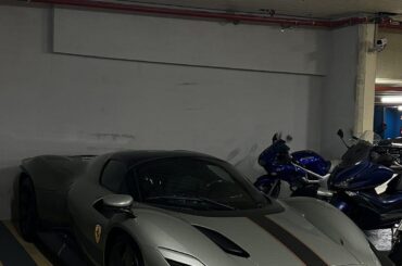 Ferrari Daytona SP3 [1152x2048]