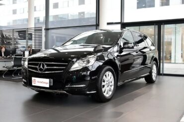 14-17 Mercedes R-Class🇩🇪; Made in the US🇺🇸, but ONLY sold in China🇨🇳