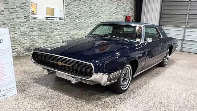 Rare -5 Built 1967 Luxury Thunderbird. TV, Phone, Reclining Seats & Foot Rests, Writing Tables