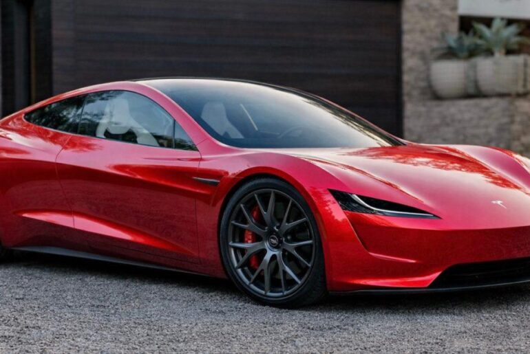 Tesla files new Roadster trademark with new silhouette