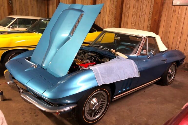 Chevy Corvette C2