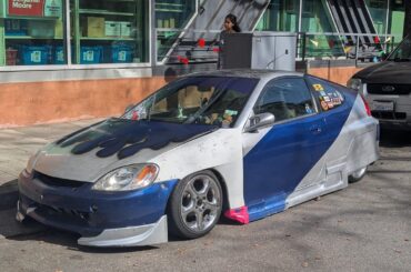 The early 2000's called, they want their Honda Insight back