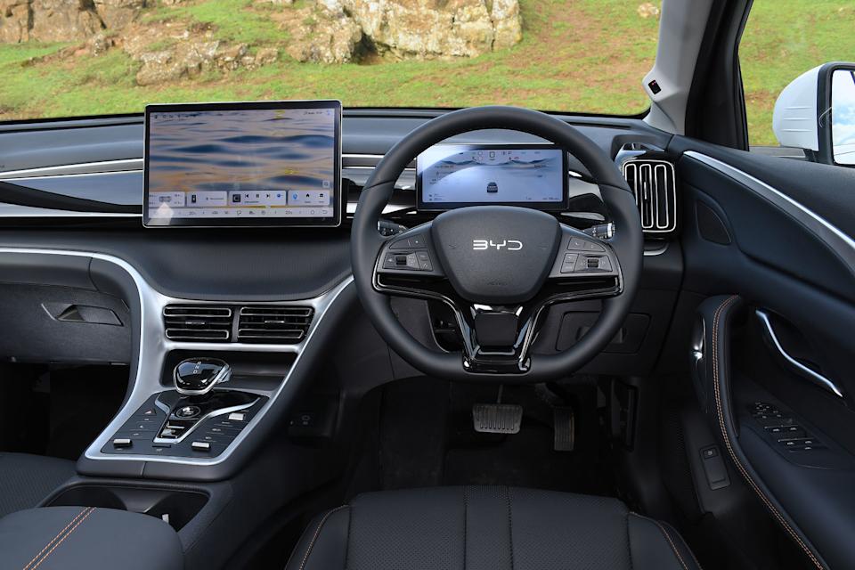 08 BYD Sealion 5 dm i autocar road test review dashboard